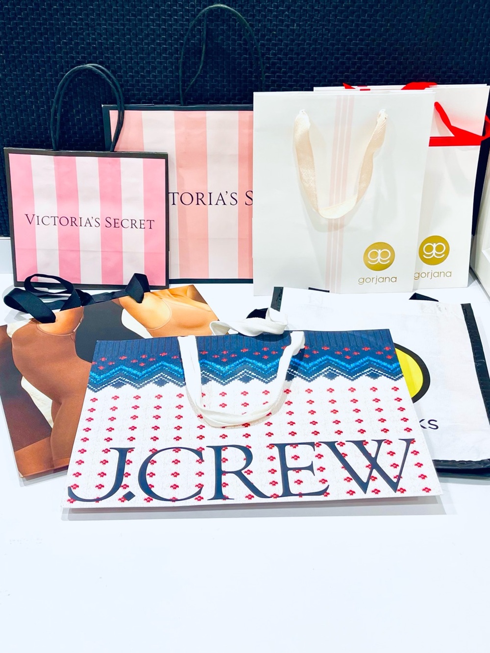 NEW! 7 Shoppinge Bags w/Gorjana, Skims, VS, JCrew